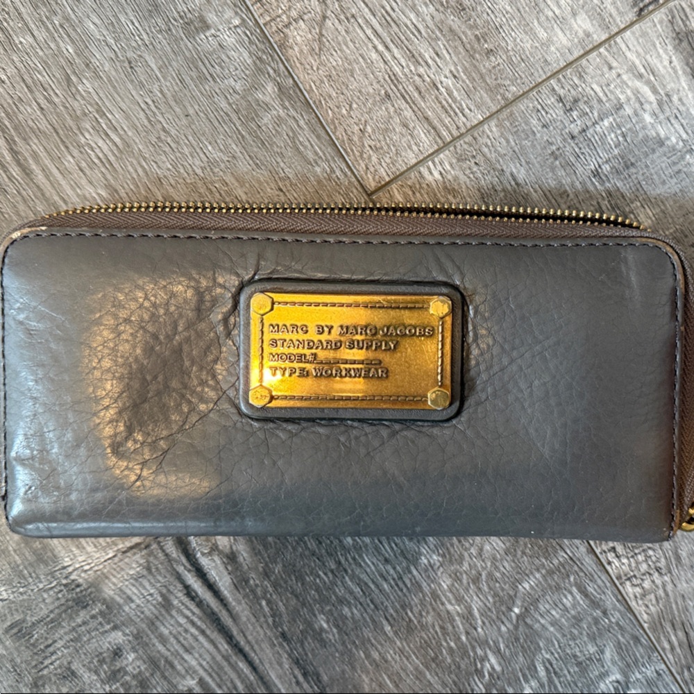 Marc Jacobs Gray Wallet with Gold Accents